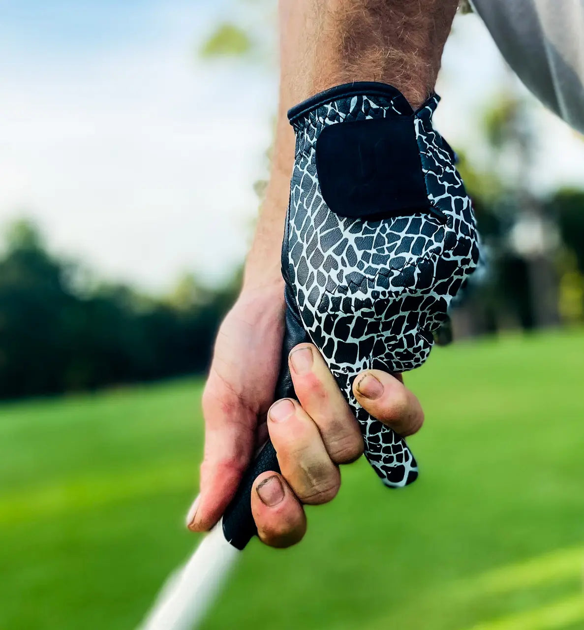 Elevating Your Golf Game: The Importance of Designer Golf Gloves